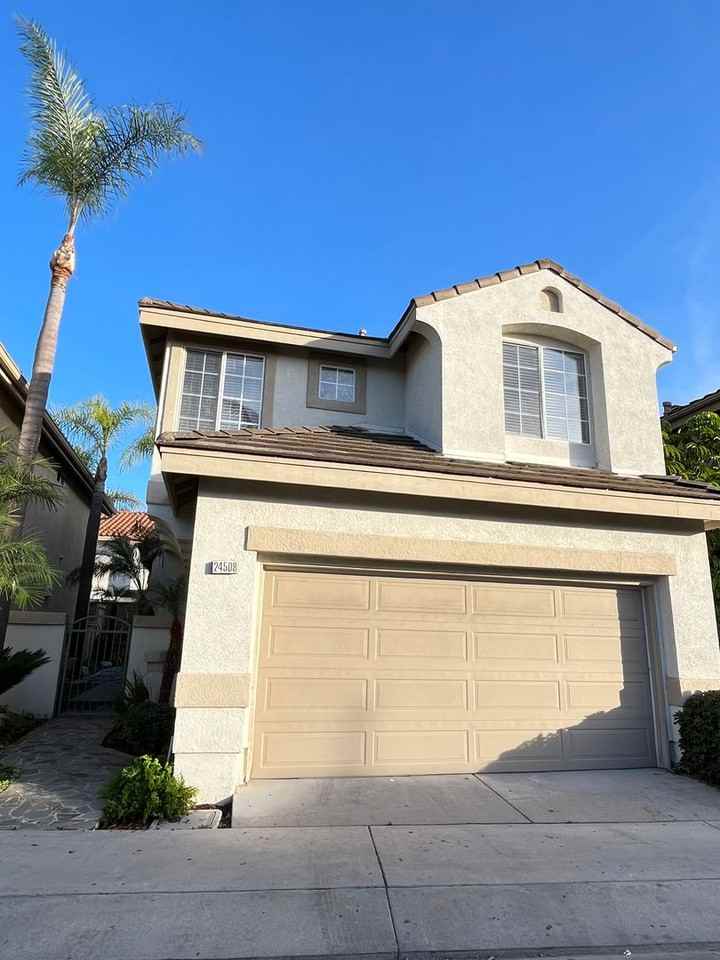 24508 Sunshine Drive - Photo 3 of 40