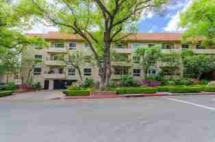 1203 N Sweetzer Ave #109 - Photo 1 of 1