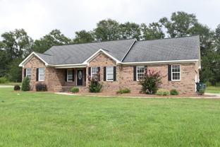 137 Thomkin Dr - Photo 1 of 1