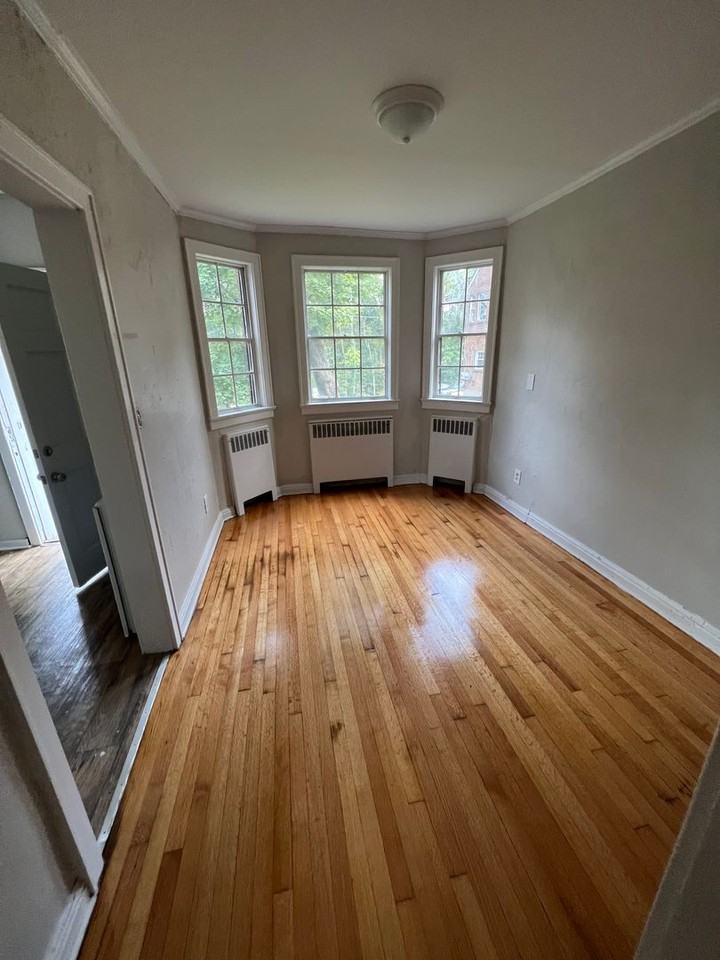 3751 Sunrise Ave - Photo 6 of 13