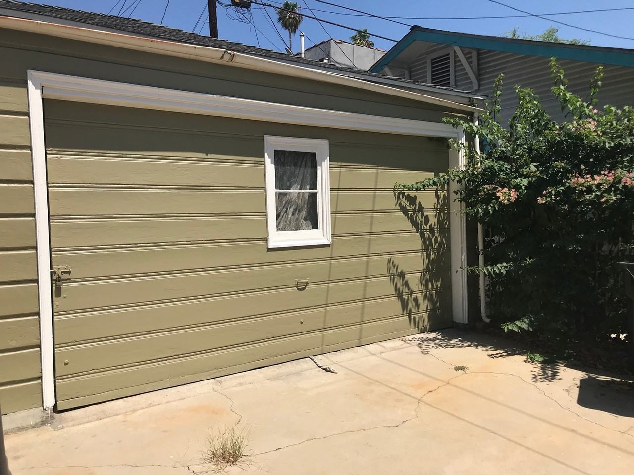 3633 Revere Avenue - Photo 4 of 7