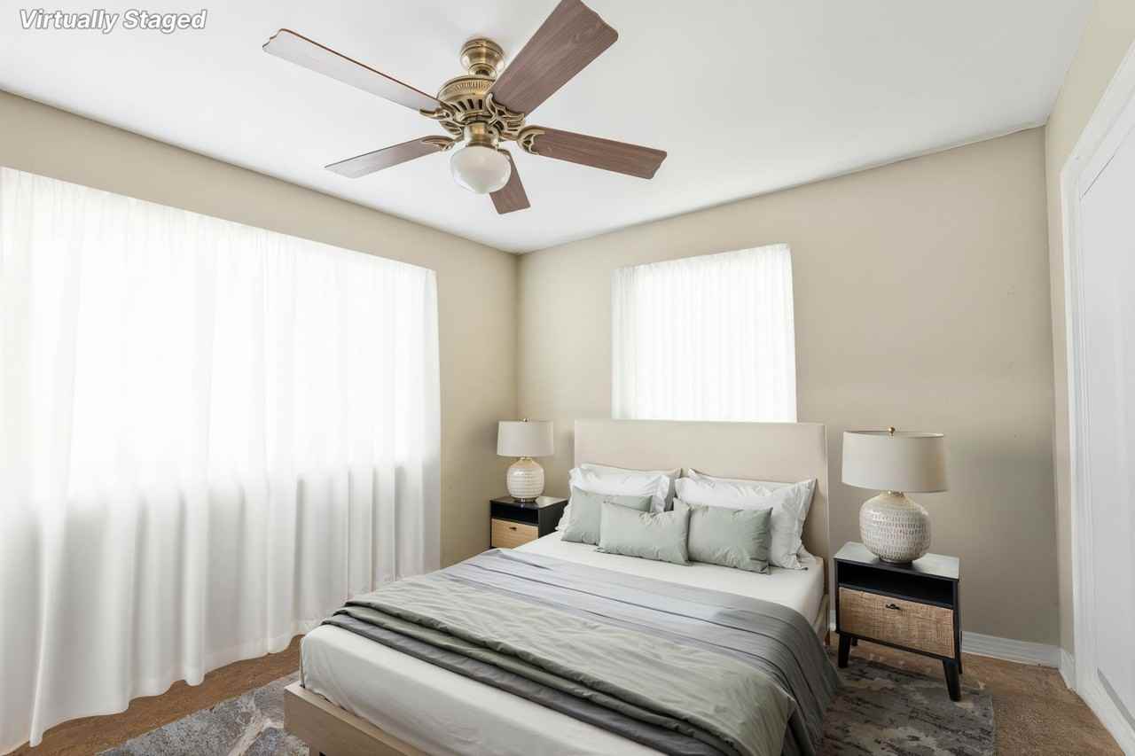 1813 Honeysuckle Drive - Photo 5 of 13