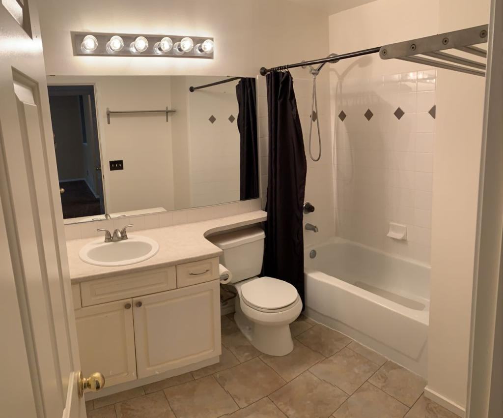 18501 Se Newport Way Unit M352 - Photo 5 of 15