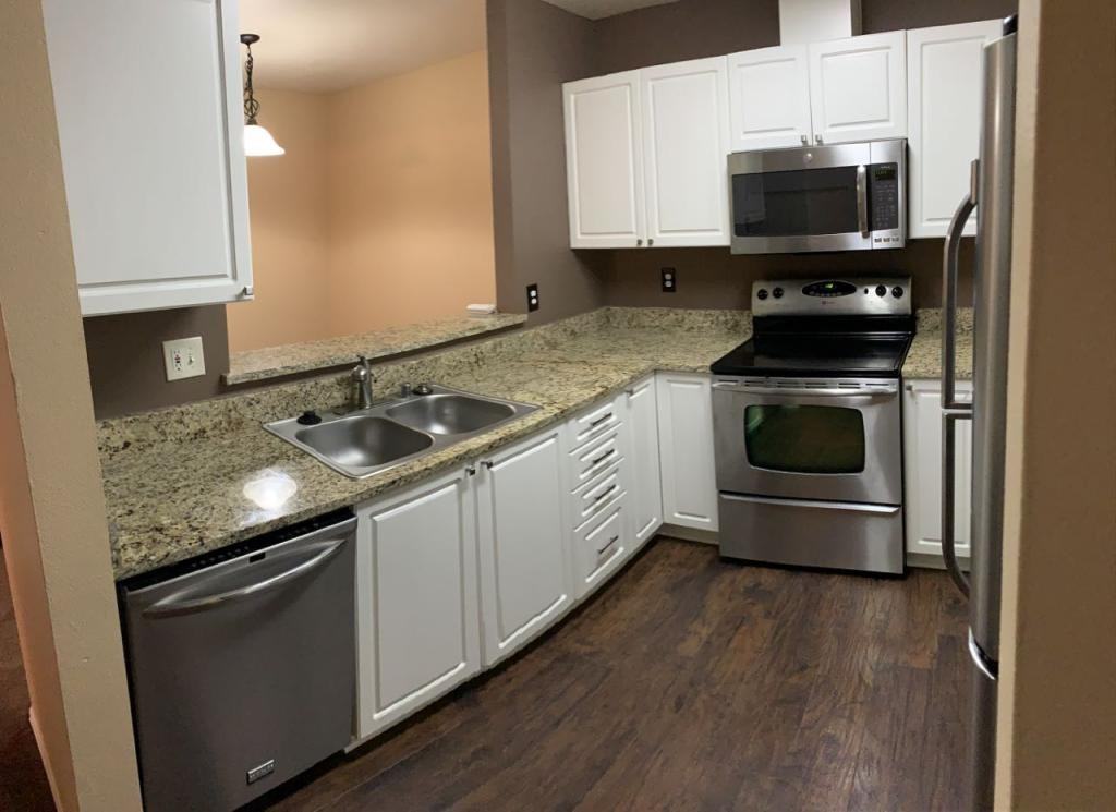 18501 Se Newport Way Unit M352 - Photo 7 of 15