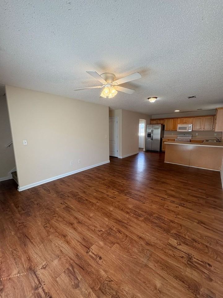 124 Fern Ridge Ct - Photo 2 of 16