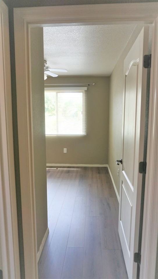 3359 Zion Ct - Photo 6 of 49