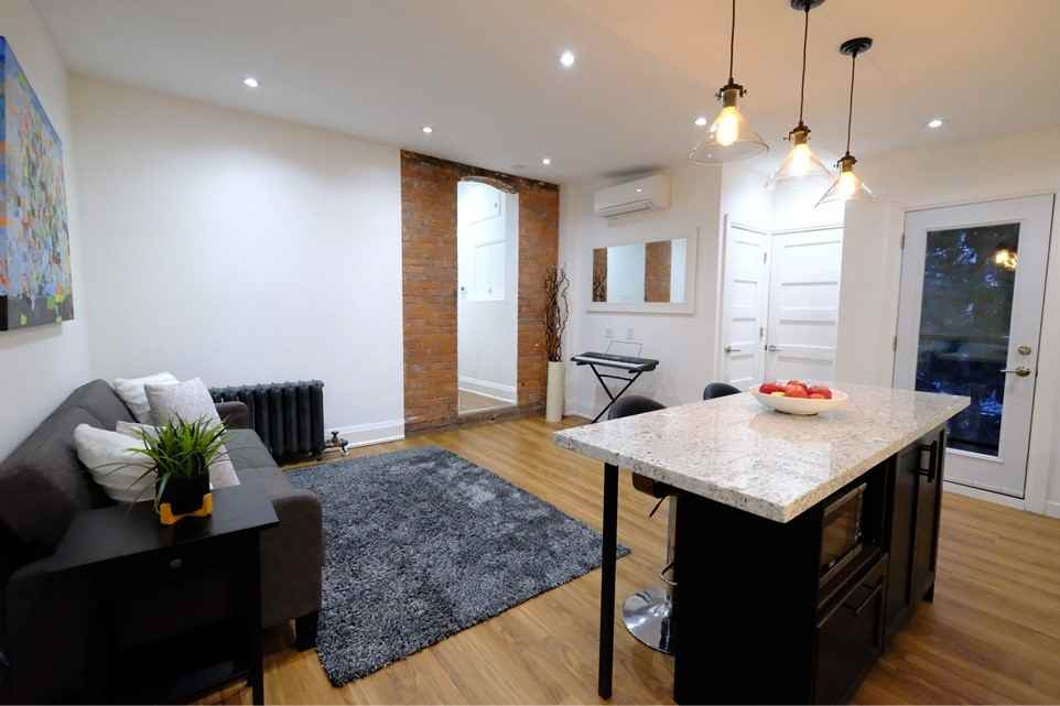 326 High Park Avenue #4 - Photo 4 of 13