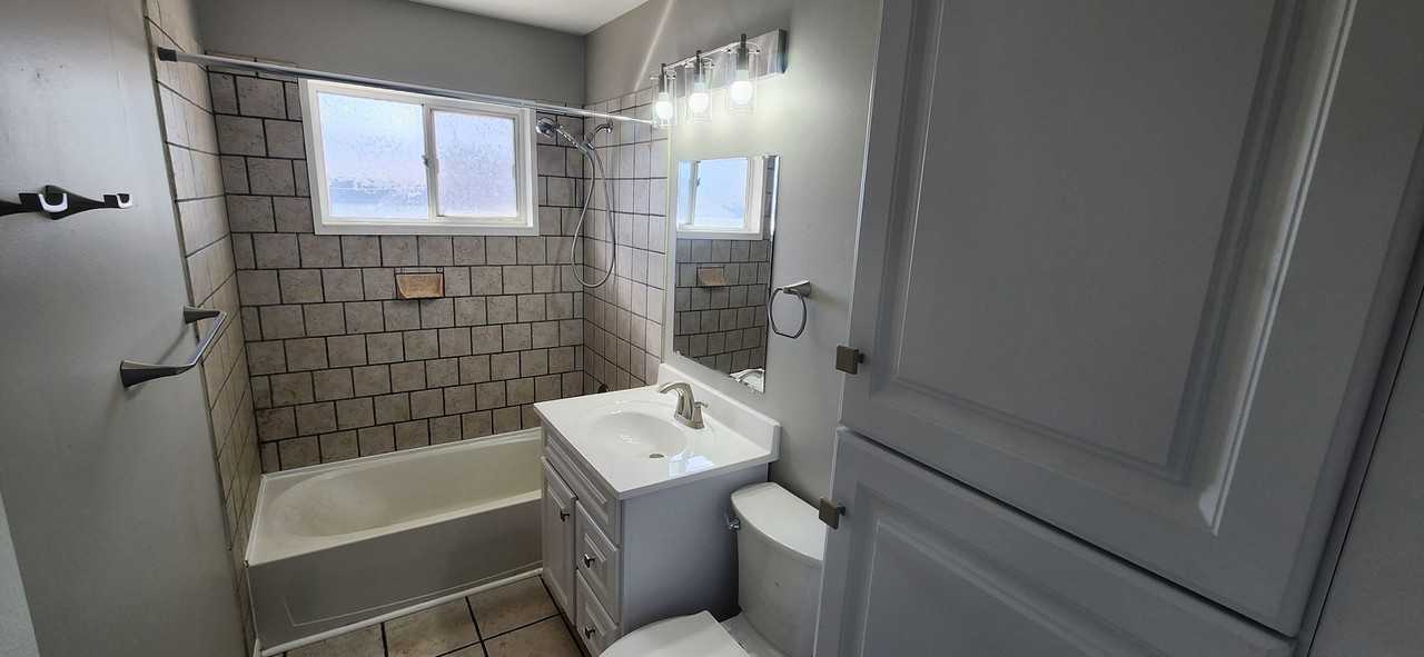 3218 Canterbury Ln - Photo 7 of 14