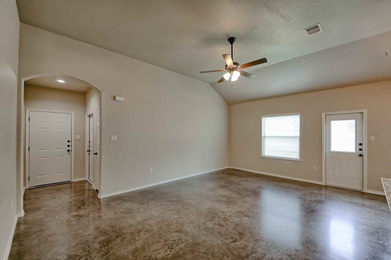 108 Samuel Dr #A - Photo 6 of 22