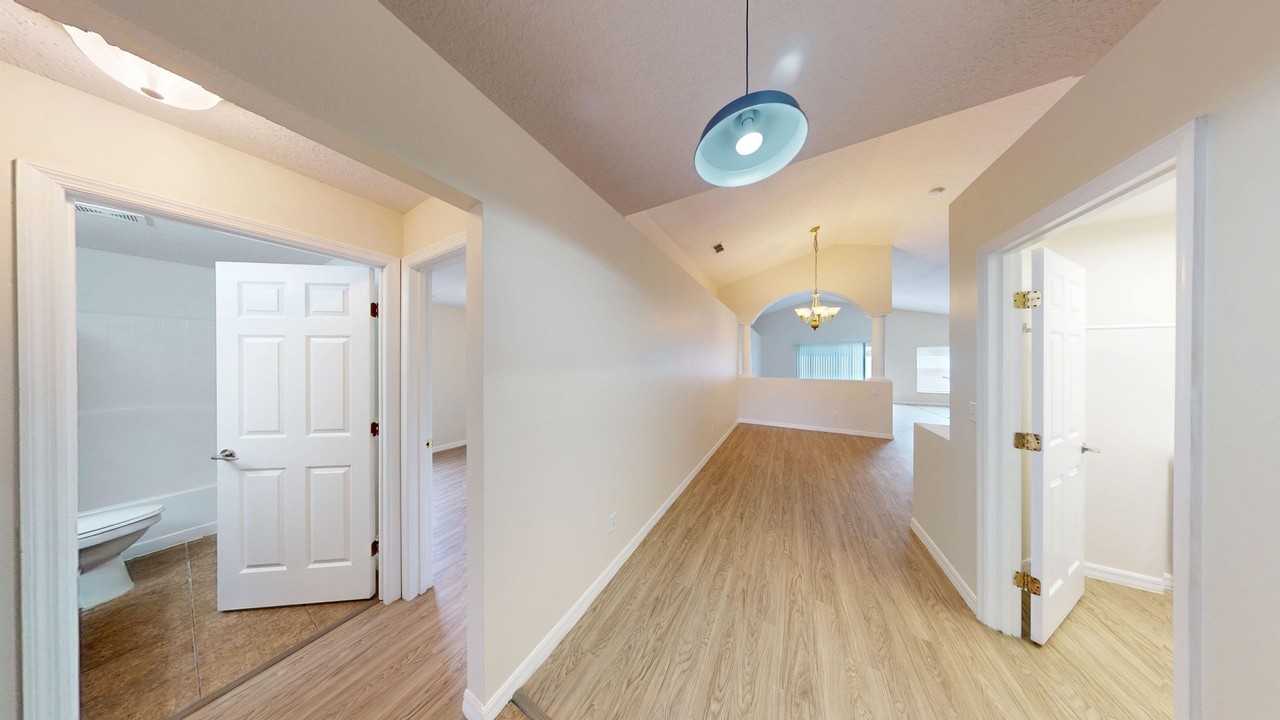 3209 Murray Hill Loop - Photo 5 of 30