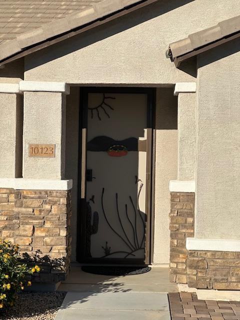 10123 S Tilbury Dr - Photo 2 of 3