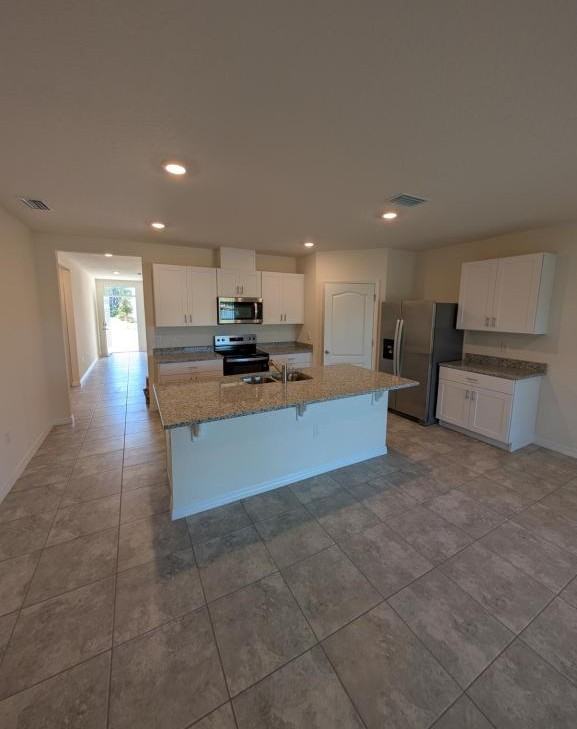 1331 Lawndale Ct - Photo 3 of 25