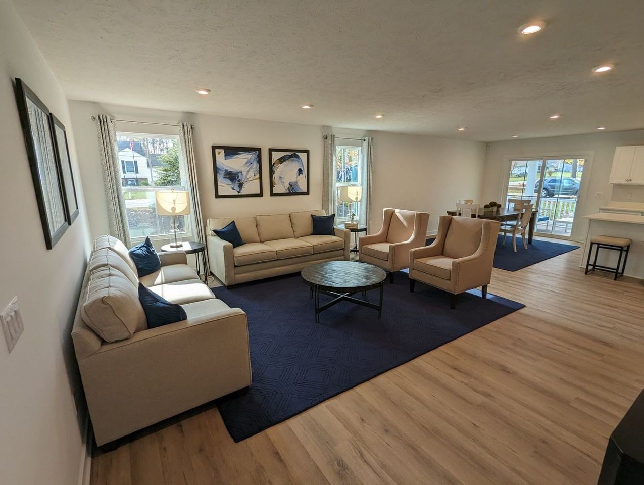 100 Eagle Cir - Photo 2 of 23