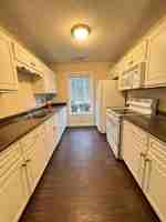 featured image of 101 Lindsay Ct