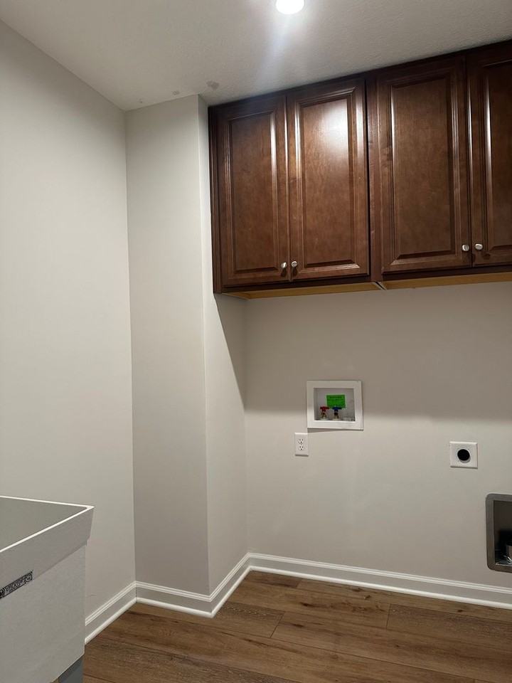 380 Crownover Way - Photo 7 of 25