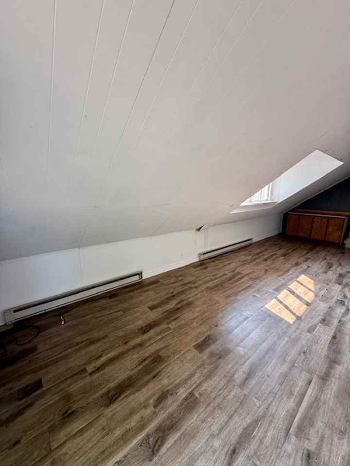 1222 S 6th Ave #C - Photo 2 of 12