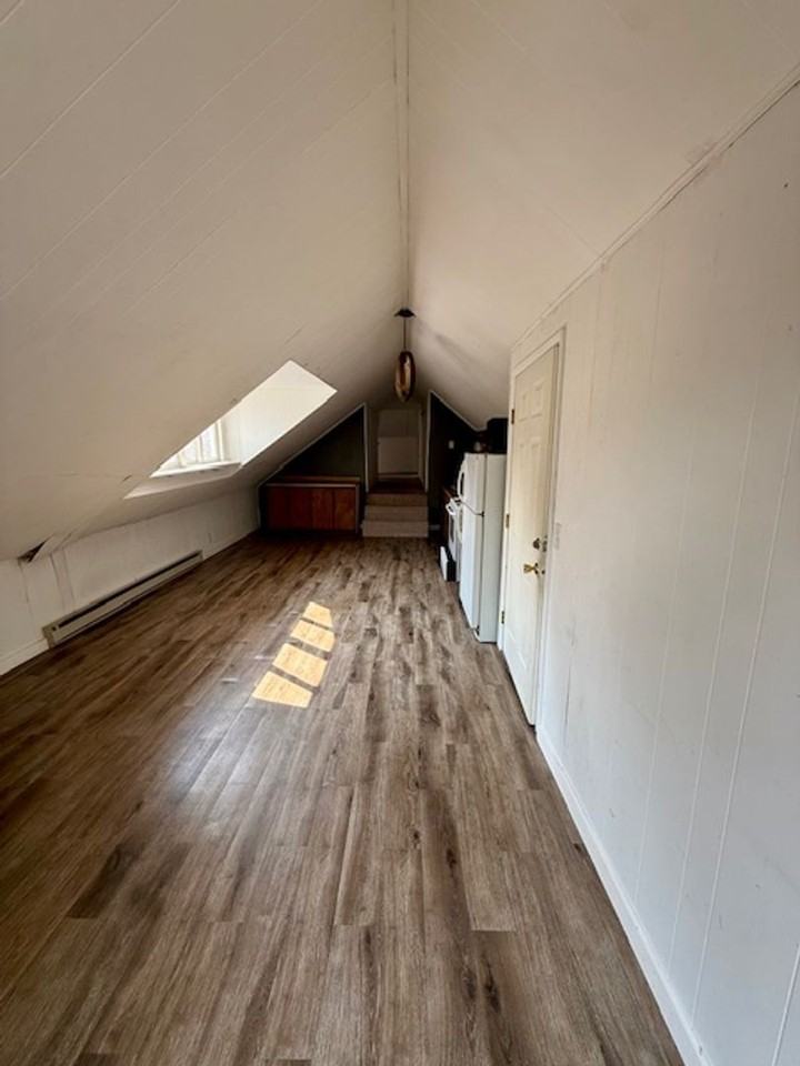 1222 S 6th Ave #C - Photo 3 of 12