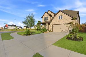 featured image of 7734 Clover Gully Ln