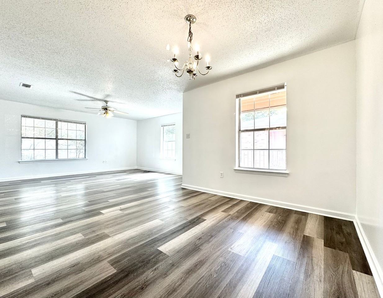 1421 Cottondale Drive #D - Photo 4 of 22