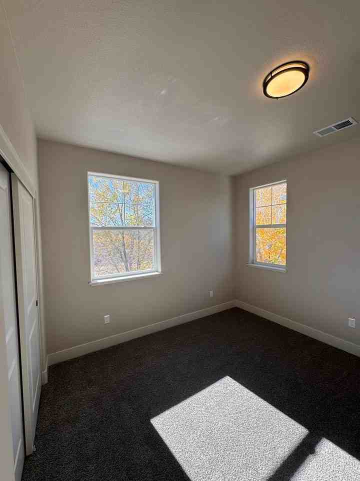 348 Cattail Circle - Photo 7 of 35