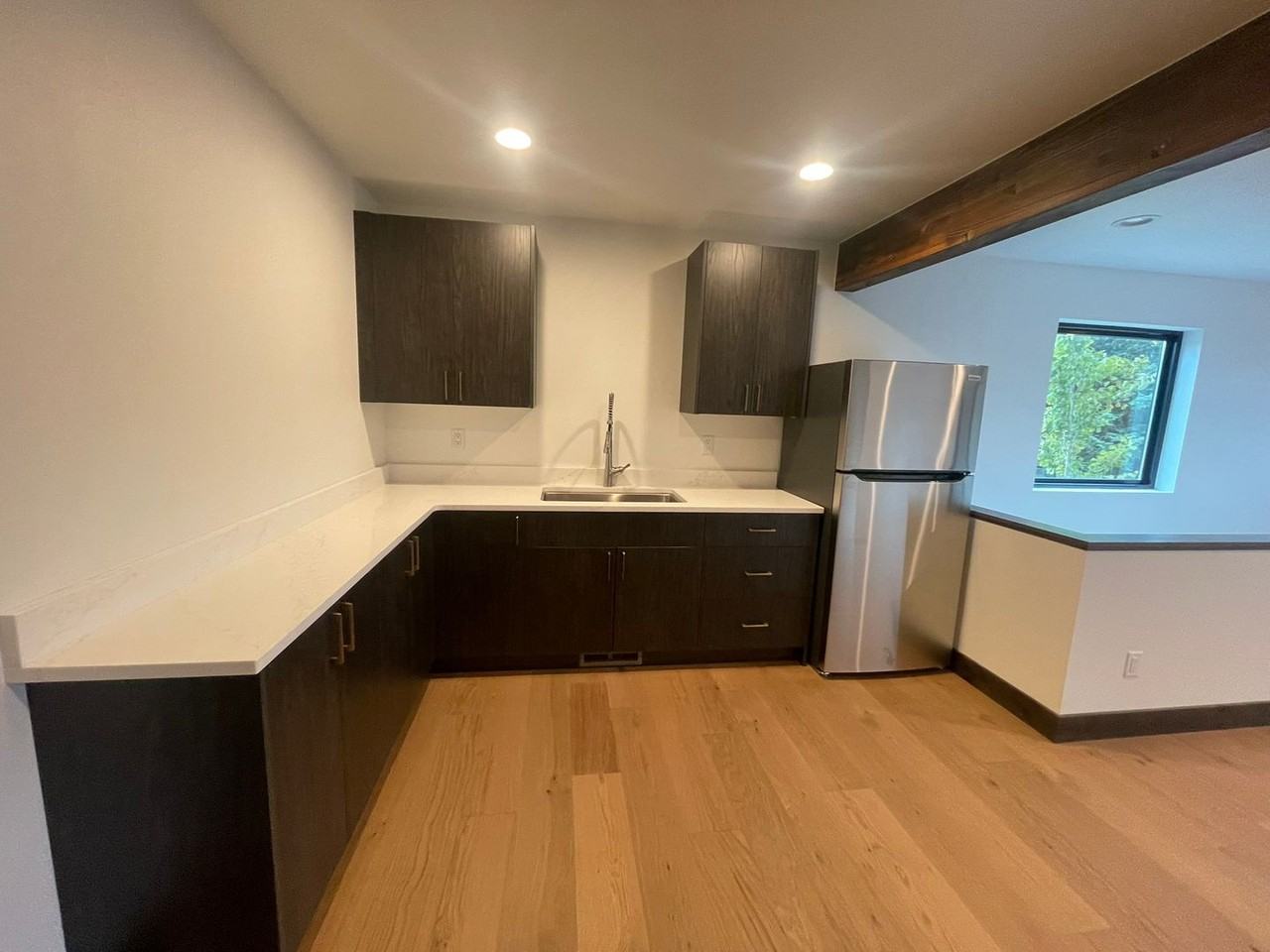 1950 Whitefish Ave - Photo 6 of 50