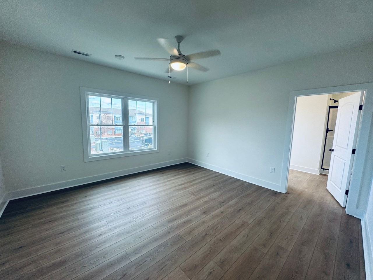 419 Rotunda St - Photo 7 of 19