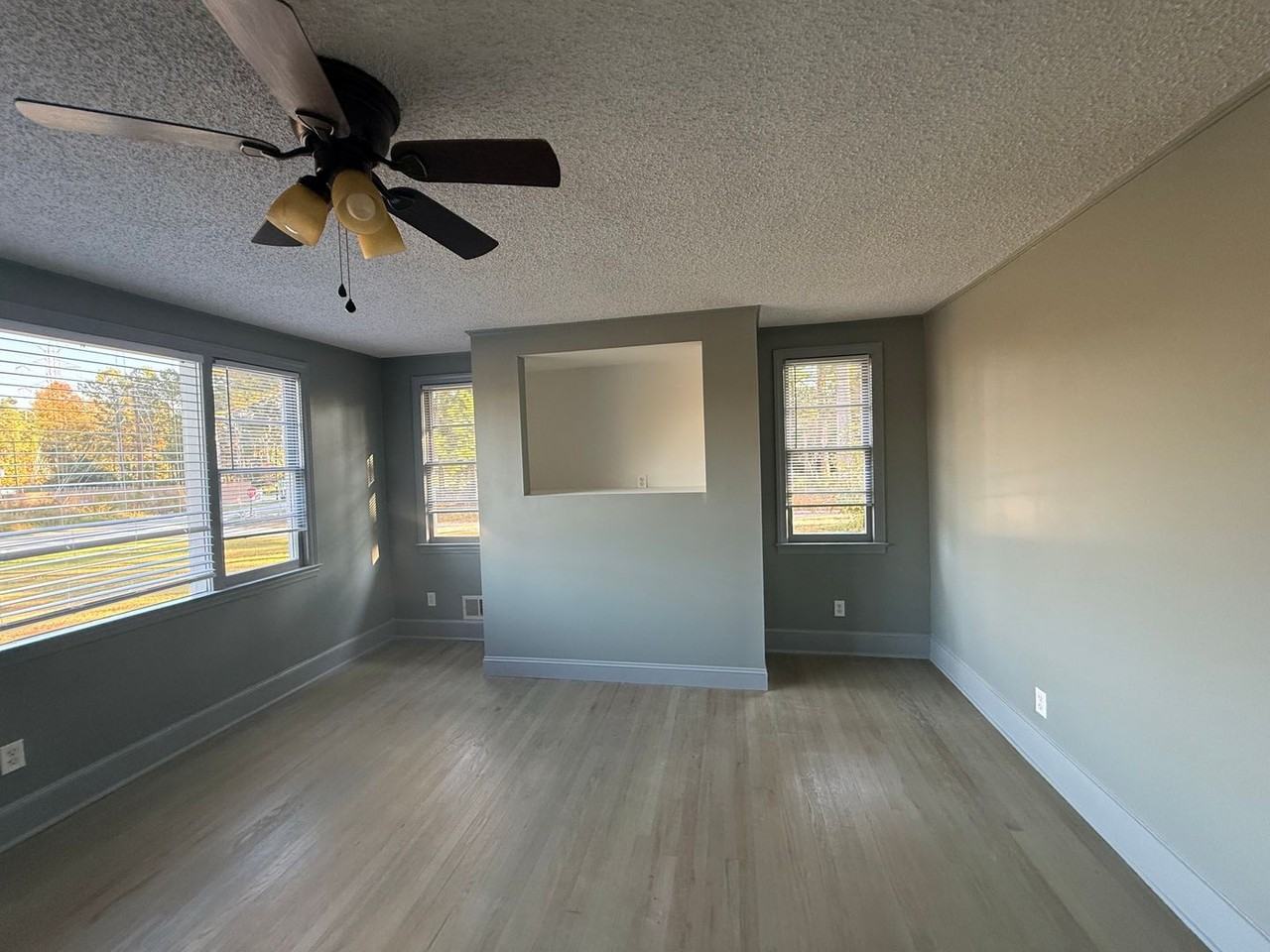 3002 Lawrence Road - Photo 3 of 18