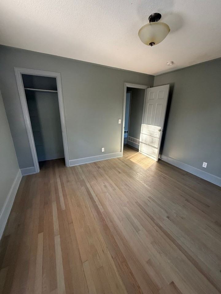 3002 Lawrence Rd - Photo 5 of 18