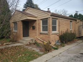 featured image of 5624 N Dexter Ave
