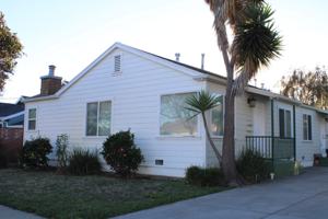 featured image of 827 33rd St