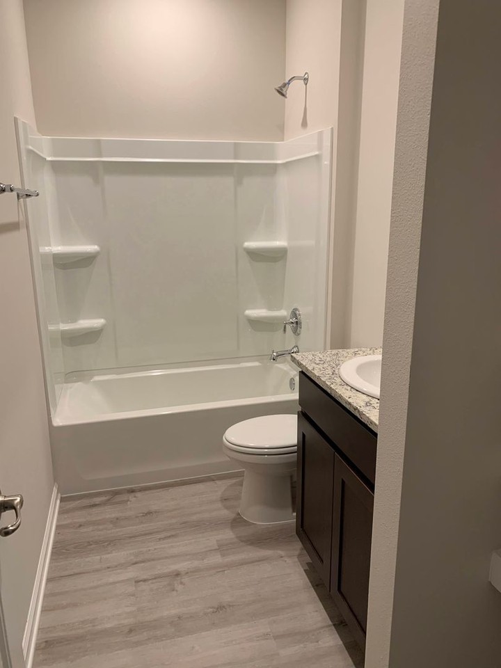 7531 Trailview Street - Photo 5 of 11