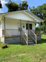 featured image of 1209 Main St