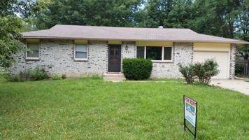 featured image of 1201 Frontier Ln