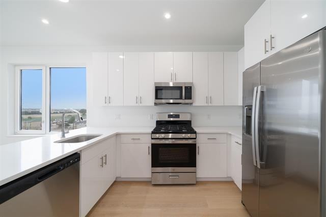 3309 Liberty Avenue #301 - Photo 4 of 33