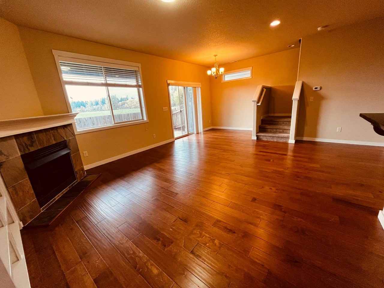 30126 Nw Stewart Ln - Photo 7 of 16