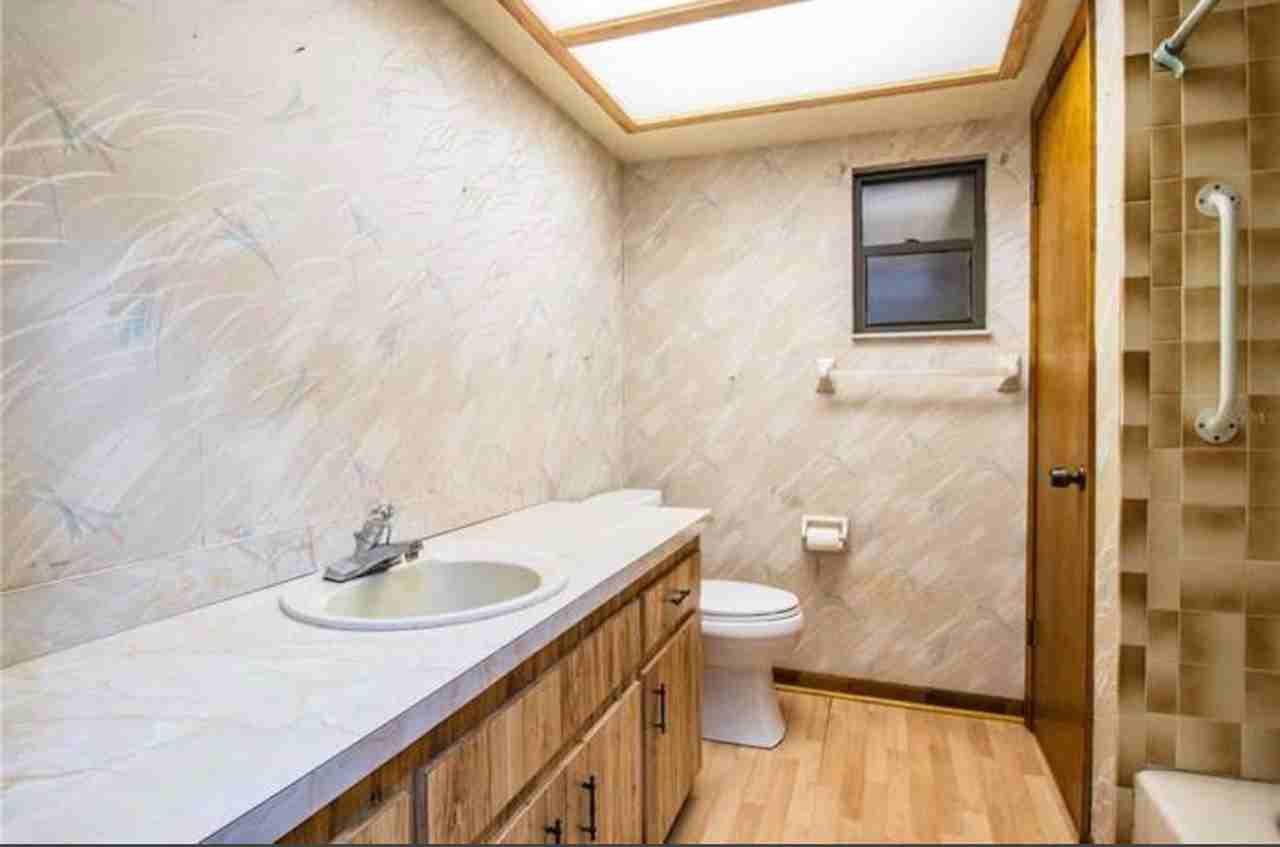 625 Fulton Green Rd - Photo 4 of 5