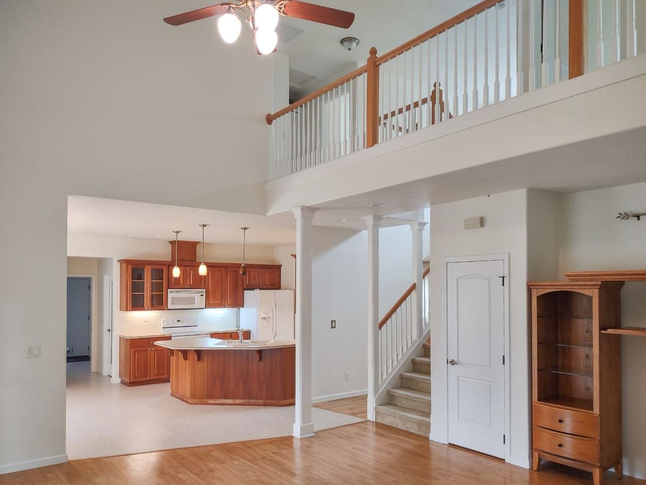 2464 Sage Ave Se - Photo 6 of 18