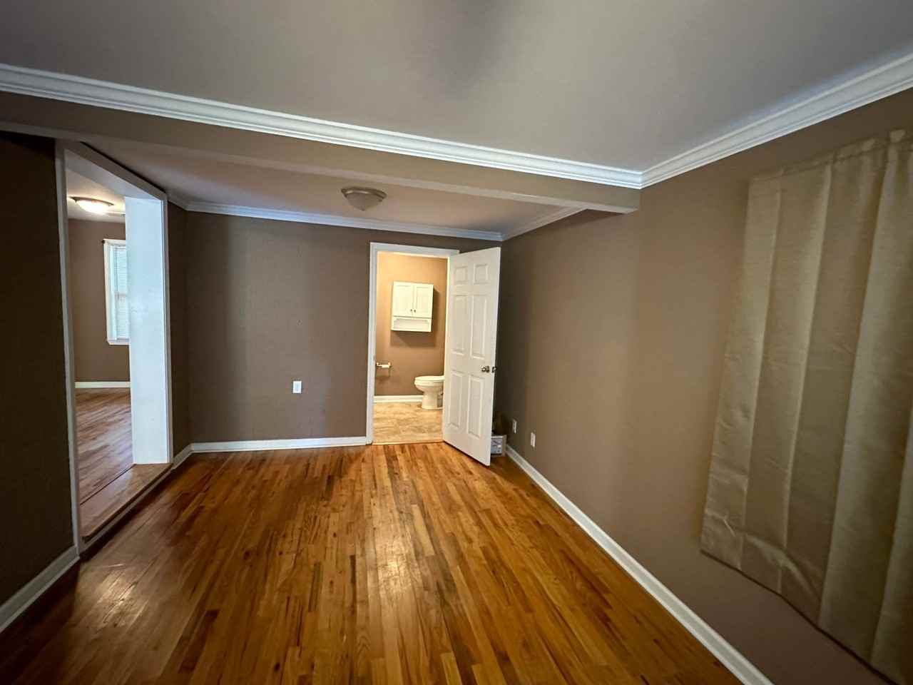 3810 Robbins Rd - Photo 5 of 17