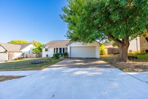 featured image of 705 Dover Ln