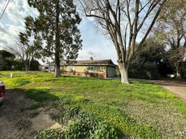 featured image of 2040 Linda Vista Ave
