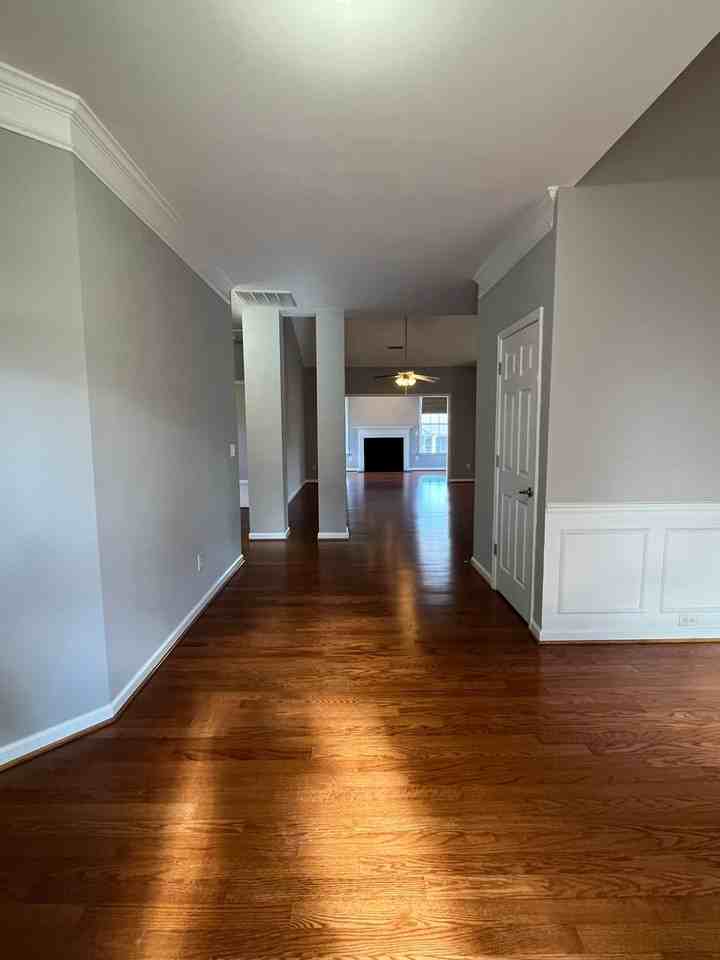 128 Wild Thorn Ln - Photo 3 of 26