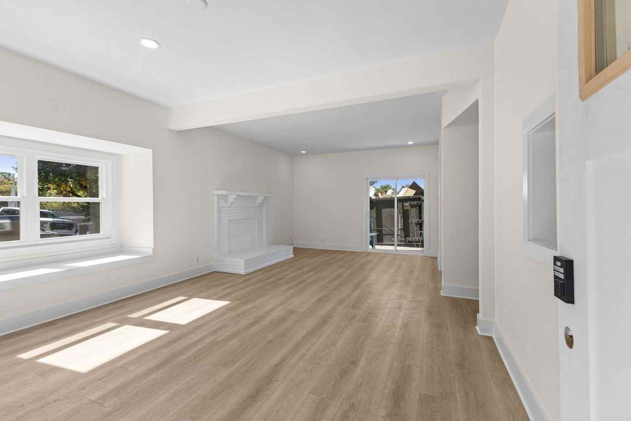 220 Cross Timbers Dr - Photo 7 of 24