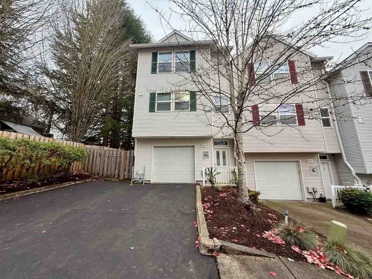 10545 Southwest Cougar Lane - Photo 2 of 41