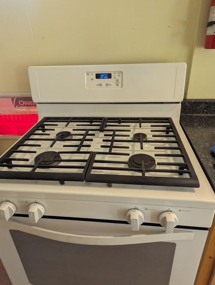 249 Se 2nd St - Photo 6 of 9