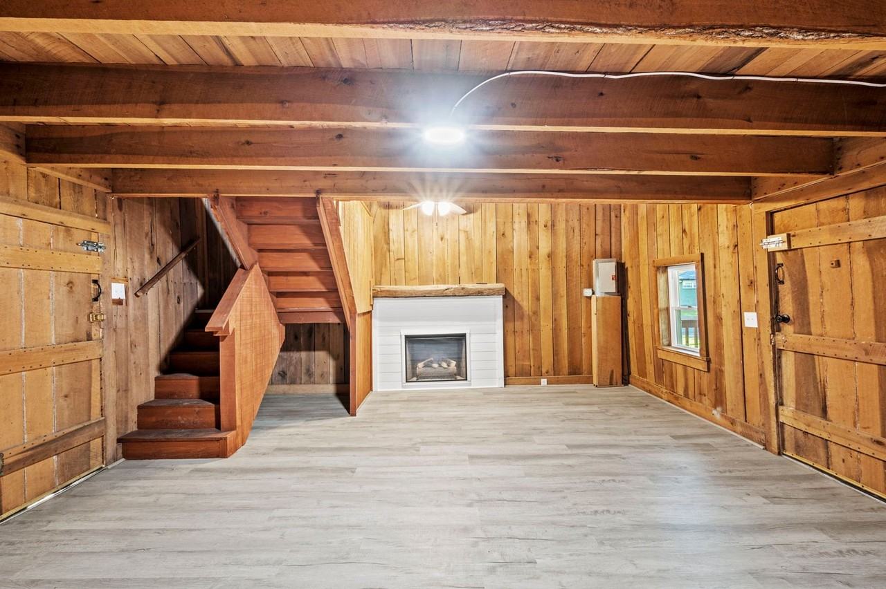 102 Wilson Ct - Photo 7 of 16