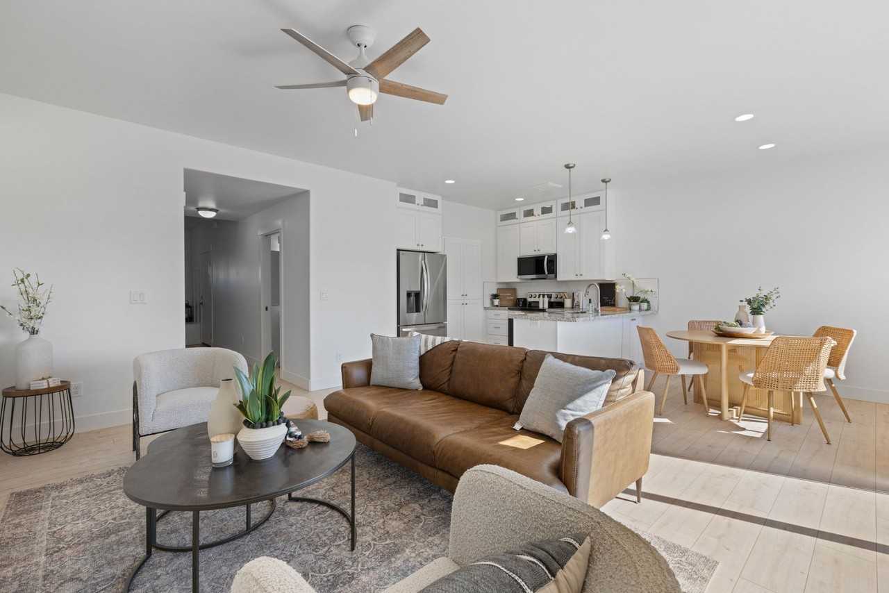 916 Home Run Ave - Photo 3 of 35