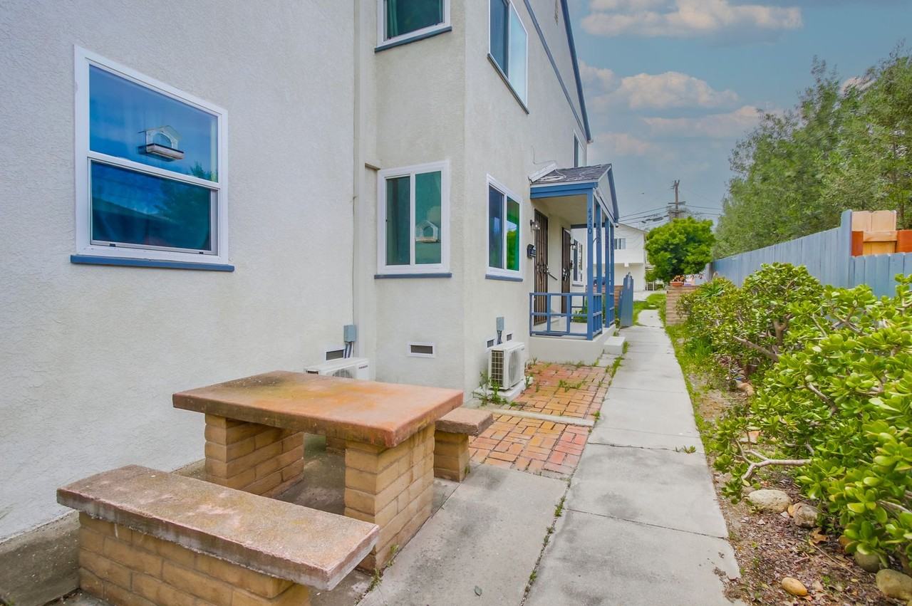 4532 38th St - Photo 7 of 31