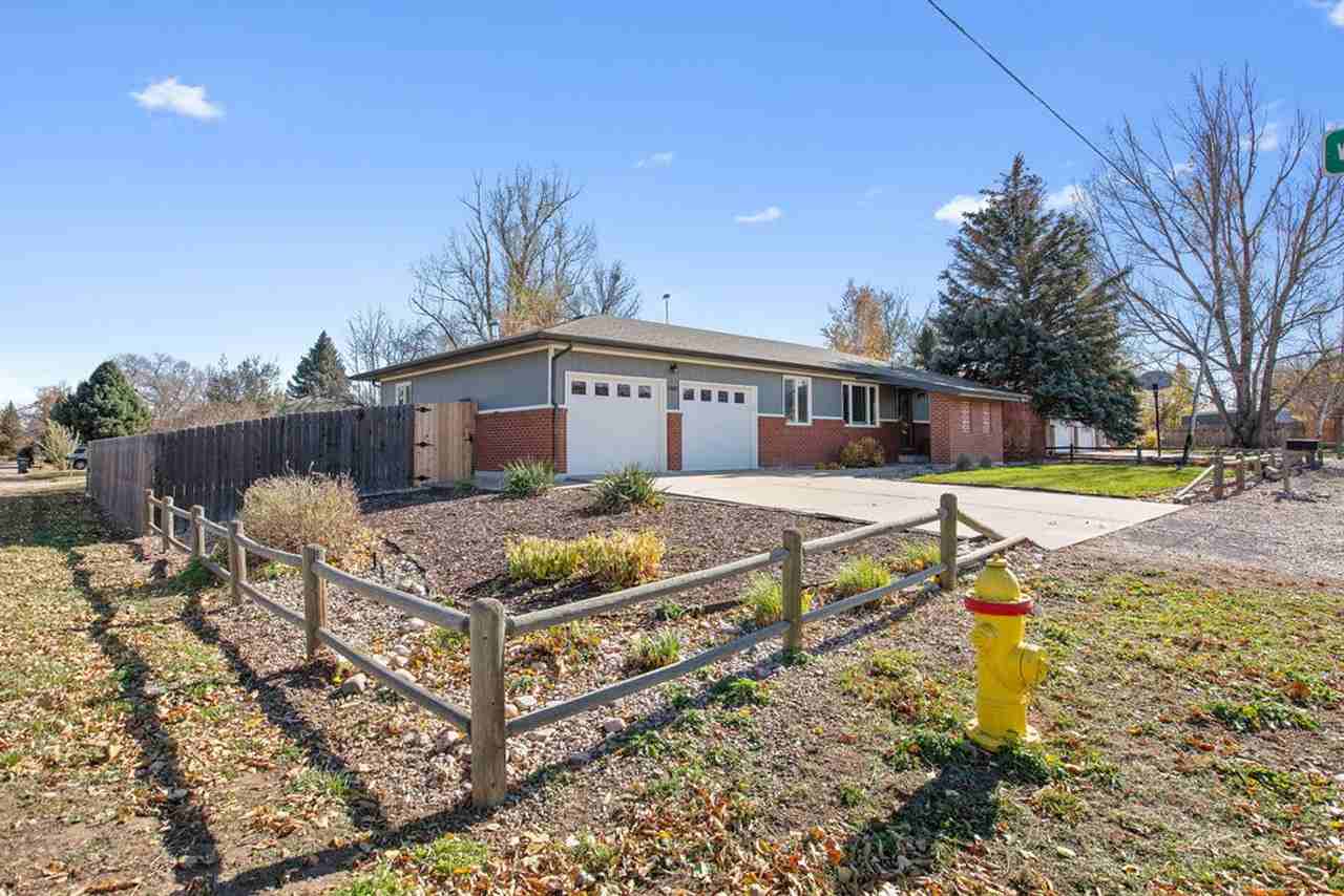 1500 La Reatta Ct - Photo 2 of 36