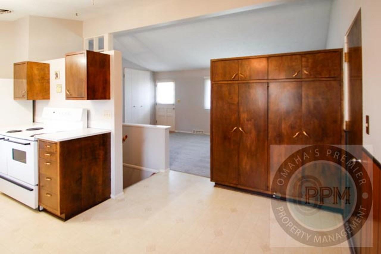 2524 N 96th Dr - Photo 5 of 33