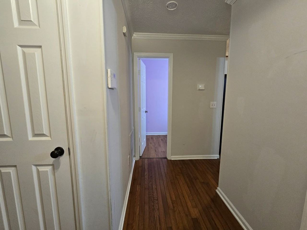 944 Flintwood Rd - Photo 3 of 21